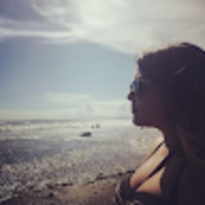 Meet your Posher, Ana